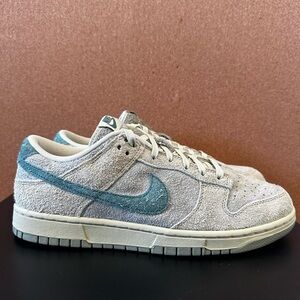 New Nike Dunk Low Olive Aura Oil Green Women’s 11.5 / Men’s Size 10 / hj7291-371